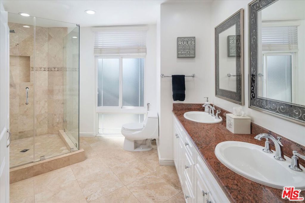 1975 Deermont Road Property Photo 28