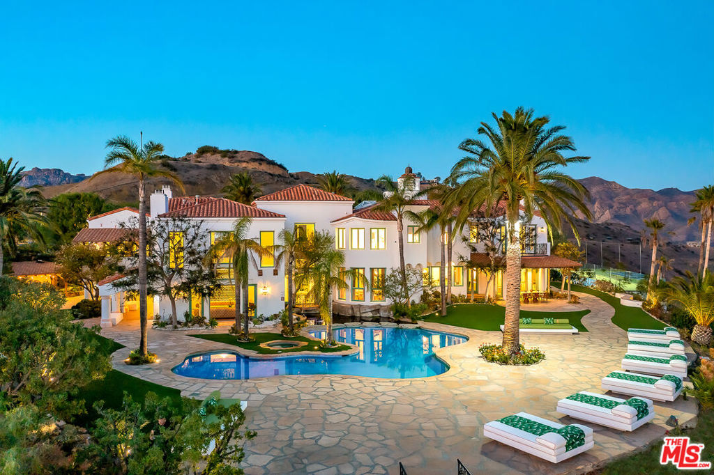 10502 Yellow Hill Road Property Photo 7