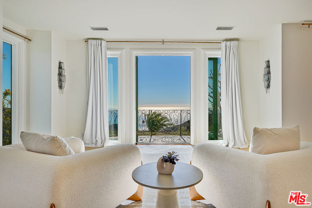 10502 Yellow Hill Road Property Photo 54