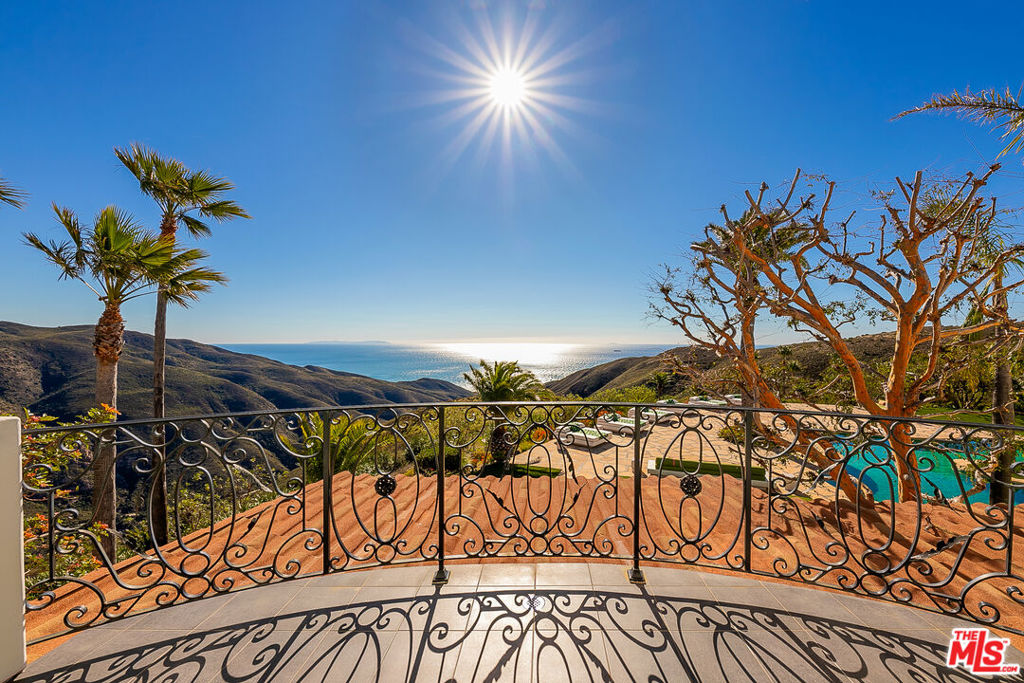 10502 Yellow Hill Road Property Photo 55