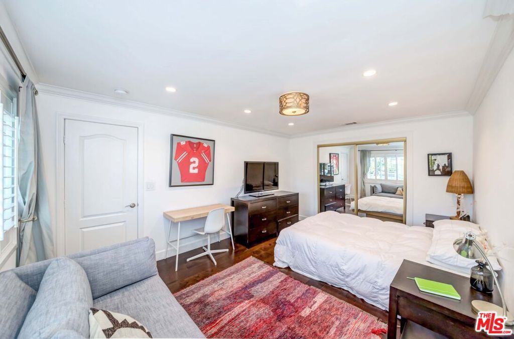 3461 2nd Avenue Property Photo 12