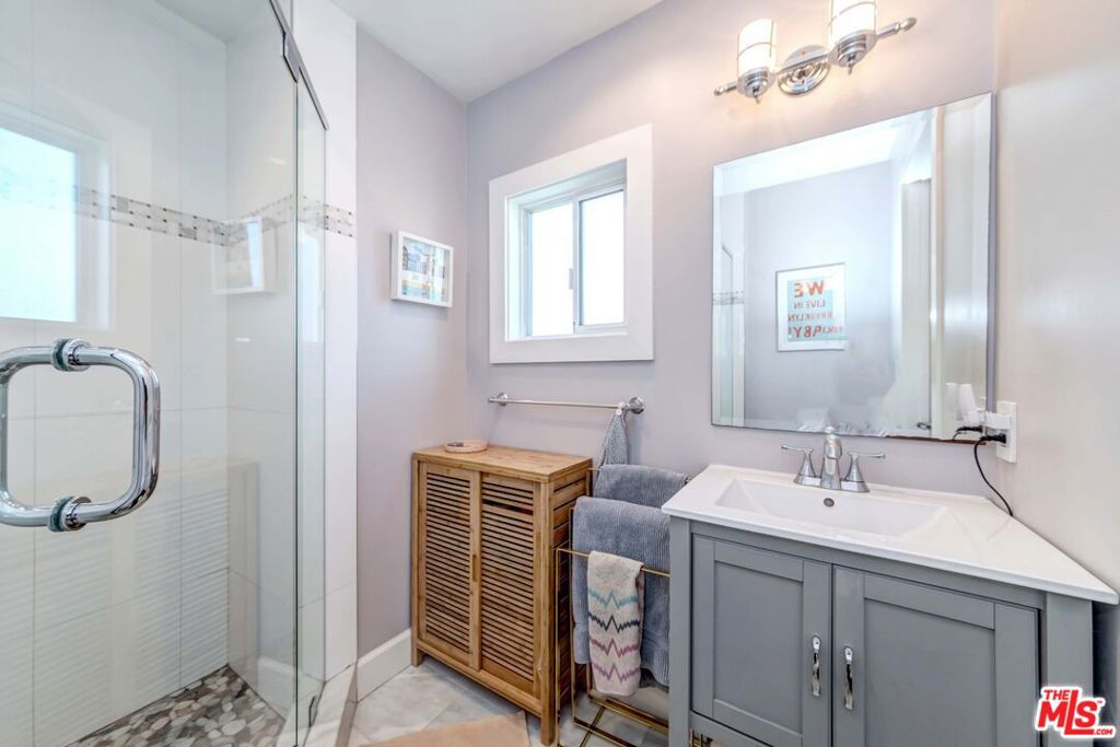 3461 2nd Avenue Property Photo 17