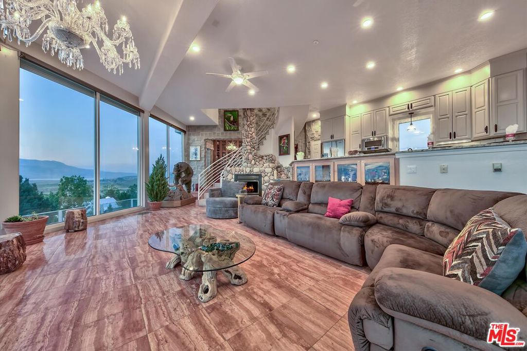 350 Aspen Lane Property Photo 15