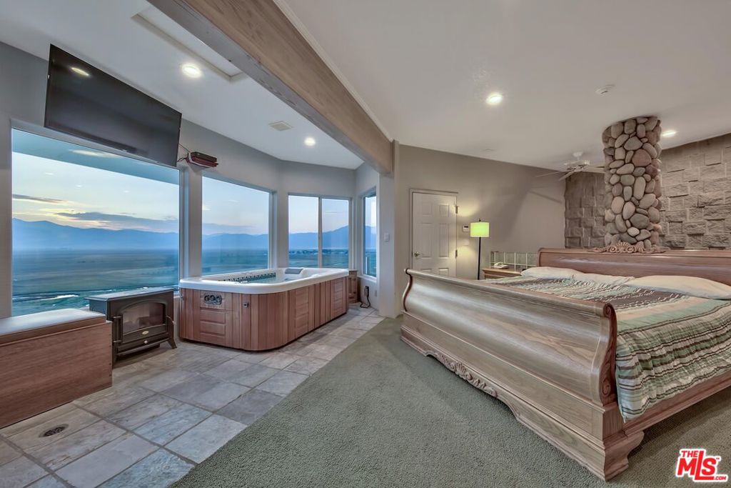 350 Aspen Lane Property Photo 22