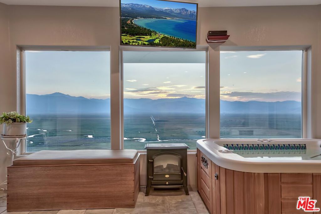 350 Aspen Lane Property Photo 23