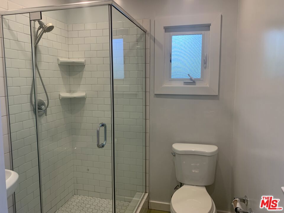 1620 Maltman Avenue 1/2 Property Photo 13