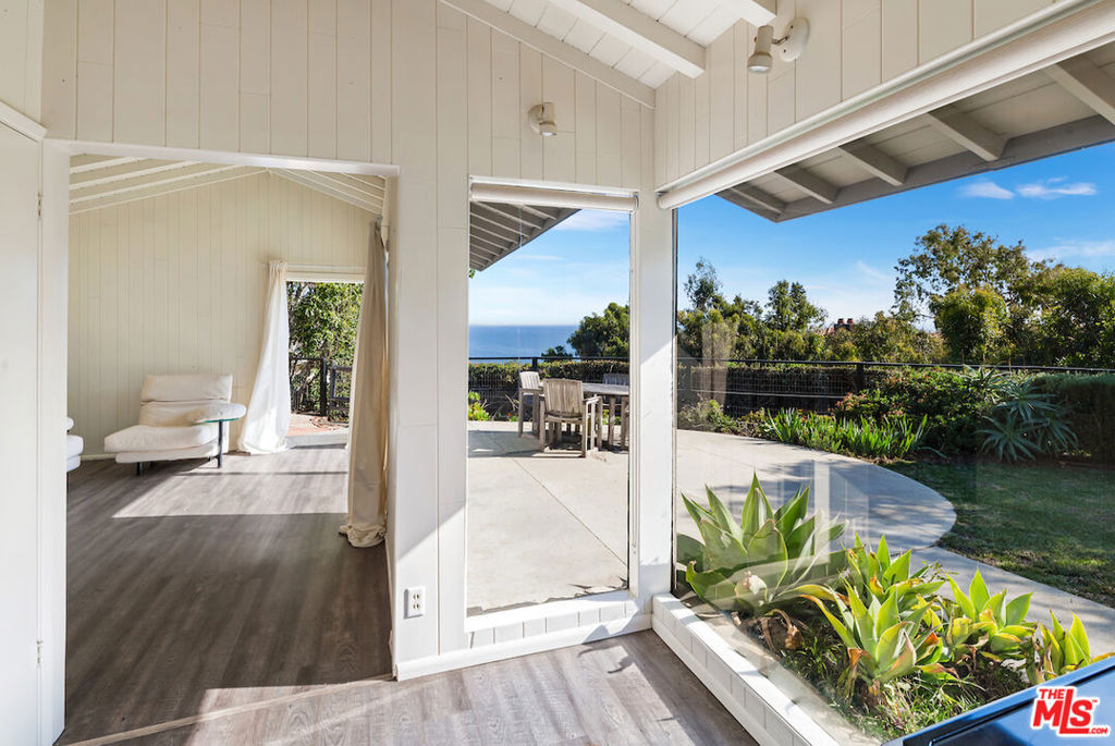 22535 Carbon Mesa Rd. Property Photo 11