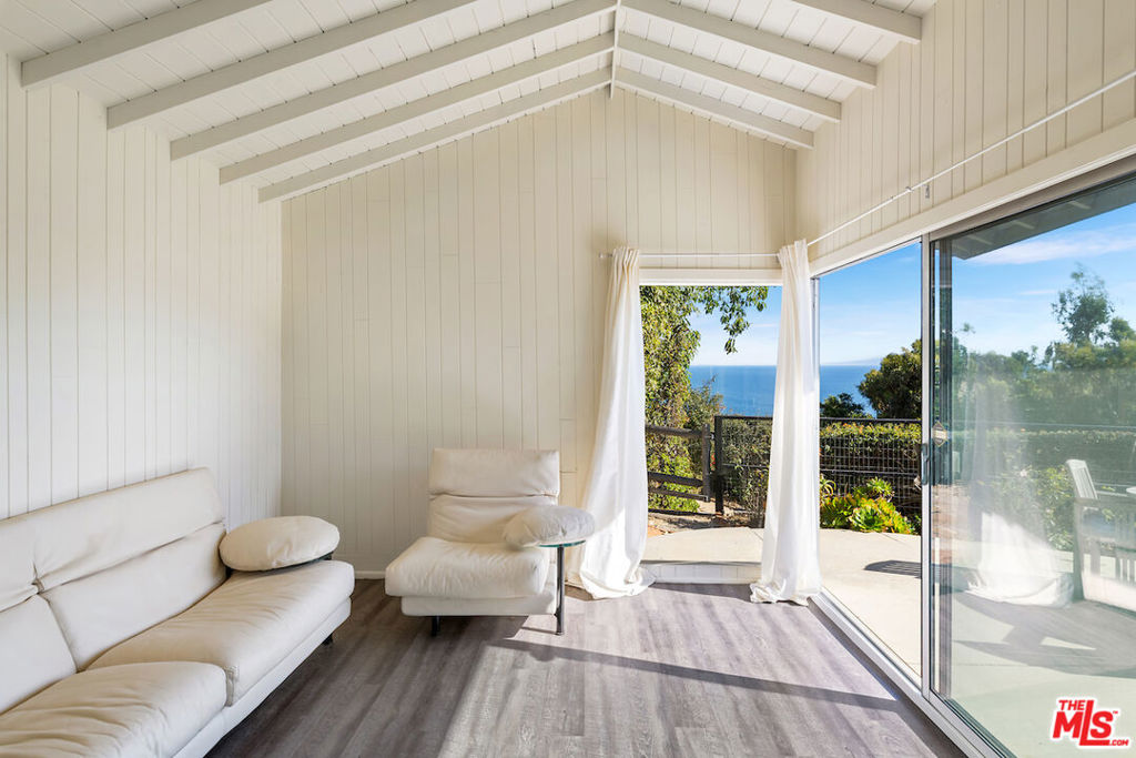 22535 Carbon Mesa Rd. Property Photo 12