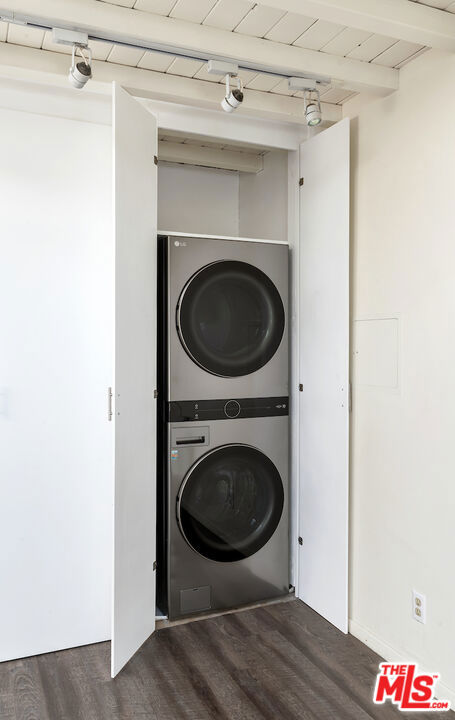 22535 Carbon Mesa Rd. Property Photo 16