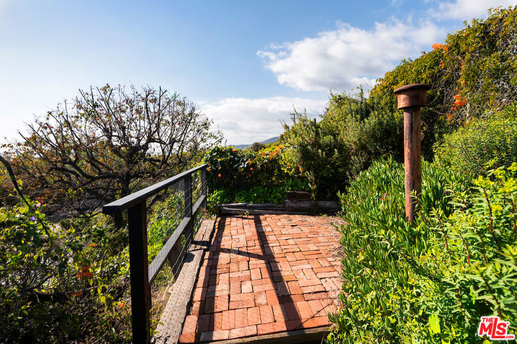 22535 Carbon Mesa Rd. Property Photo 25