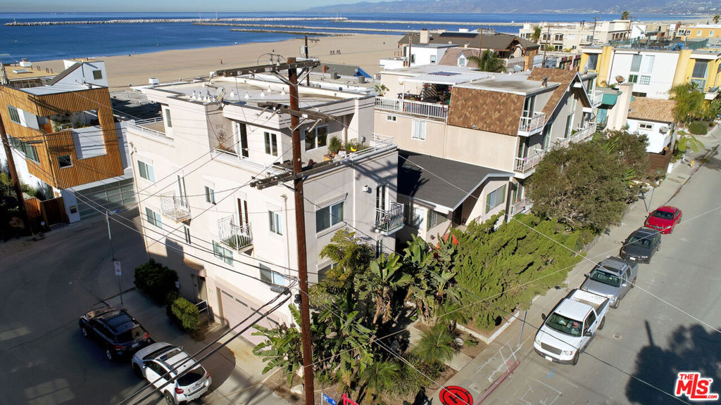 6521 Pacific Avenue Property Photo 44