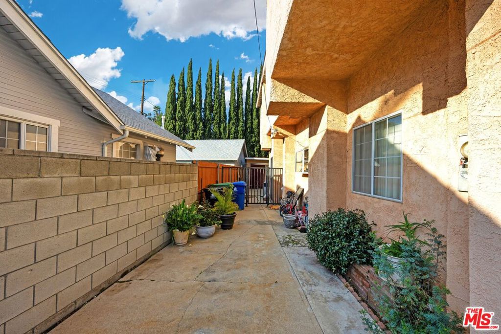 1357 Neola Street Property Photo 7