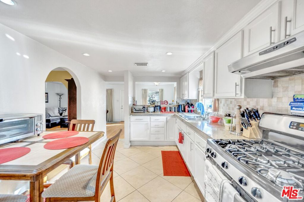 1357 Neola Street Property Photo 18