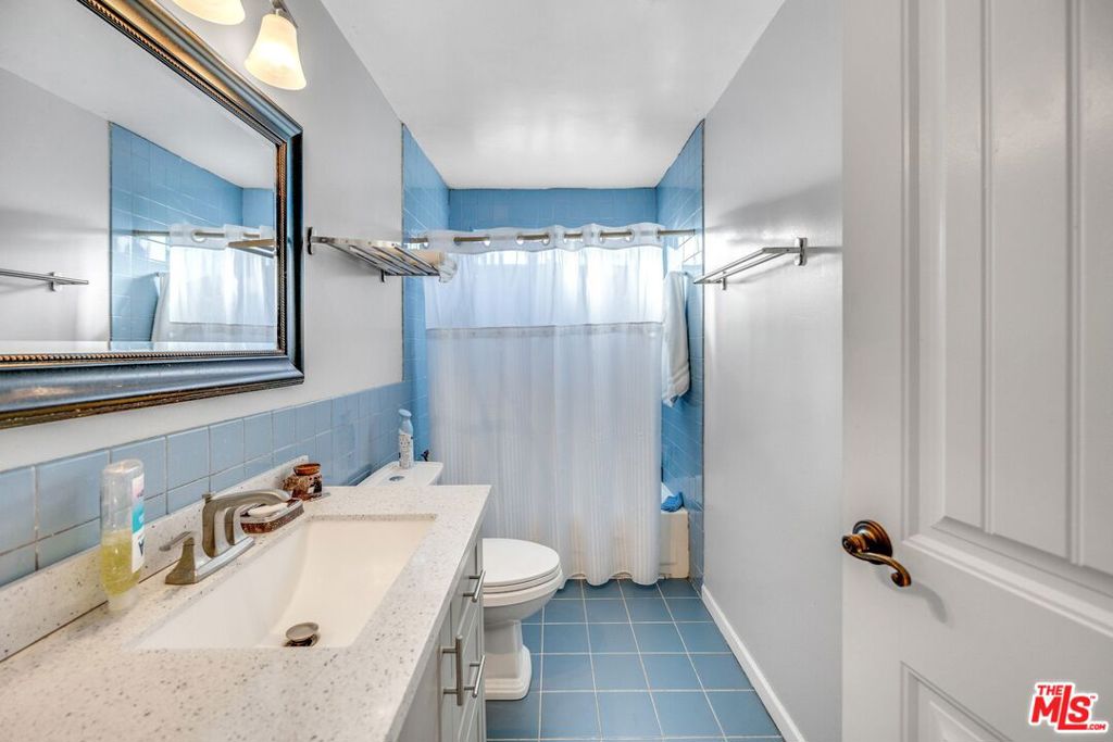 1357 Neola Street Property Photo 32