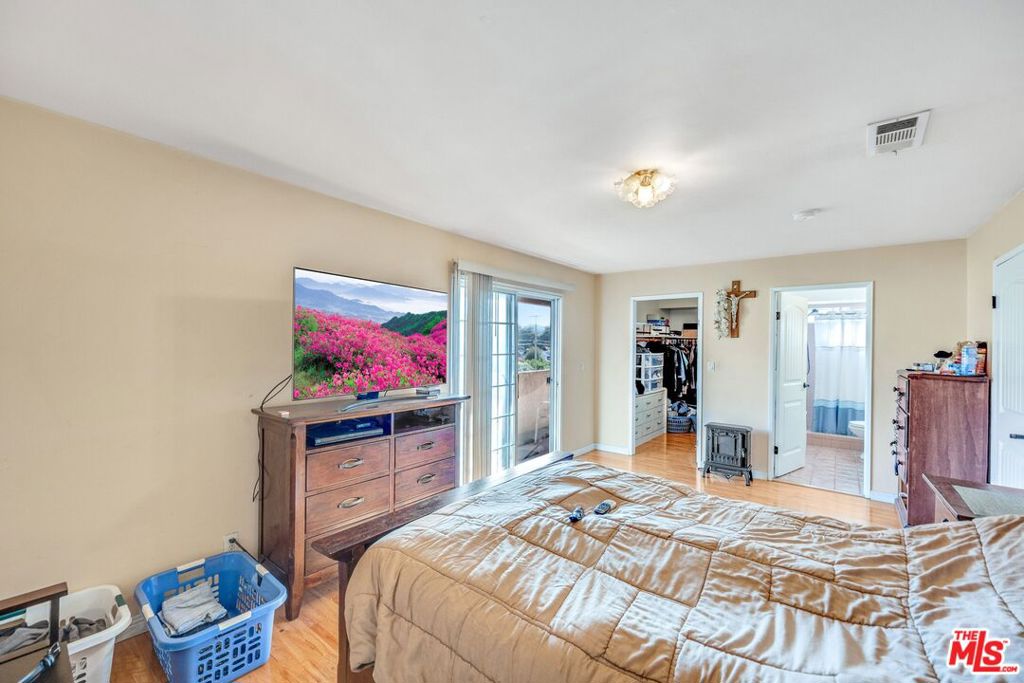 1357 Neola Street Property Photo 34