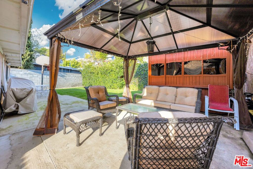 1357 Neola Street Property Photo 39