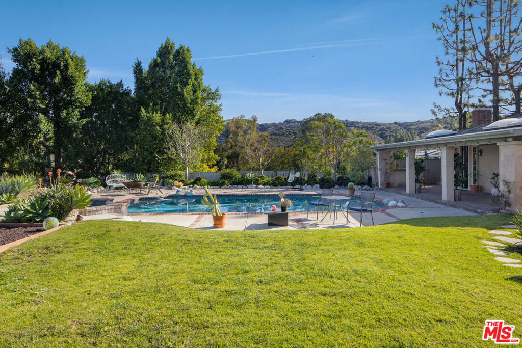 3962 Tarrybrae Terrace Property Photo 11