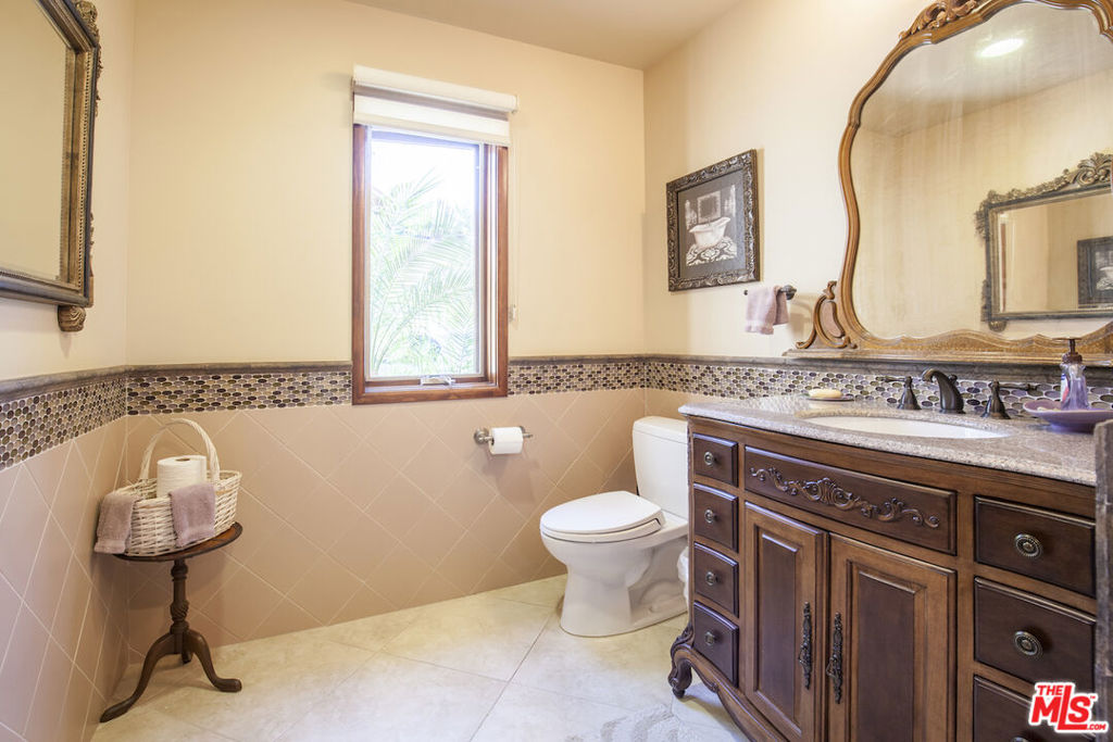 2624 Costebelle Drive Property Photo 16