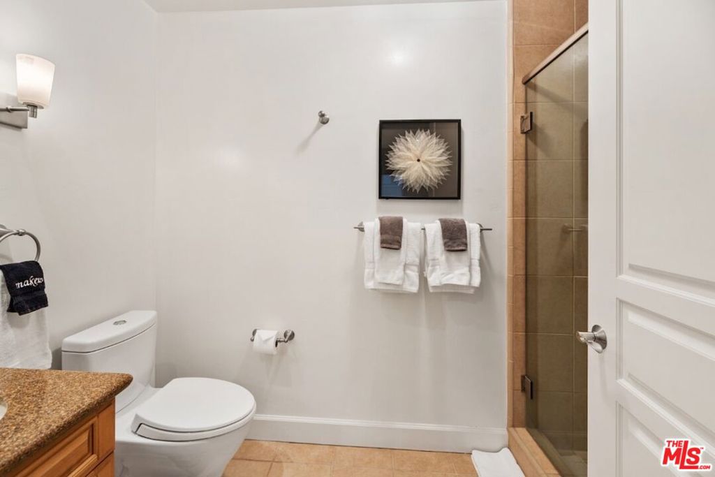 1000 Genter Street 304 Property Photo 50