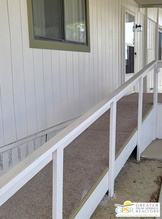 69563 Midpark Drive Property Photo 8