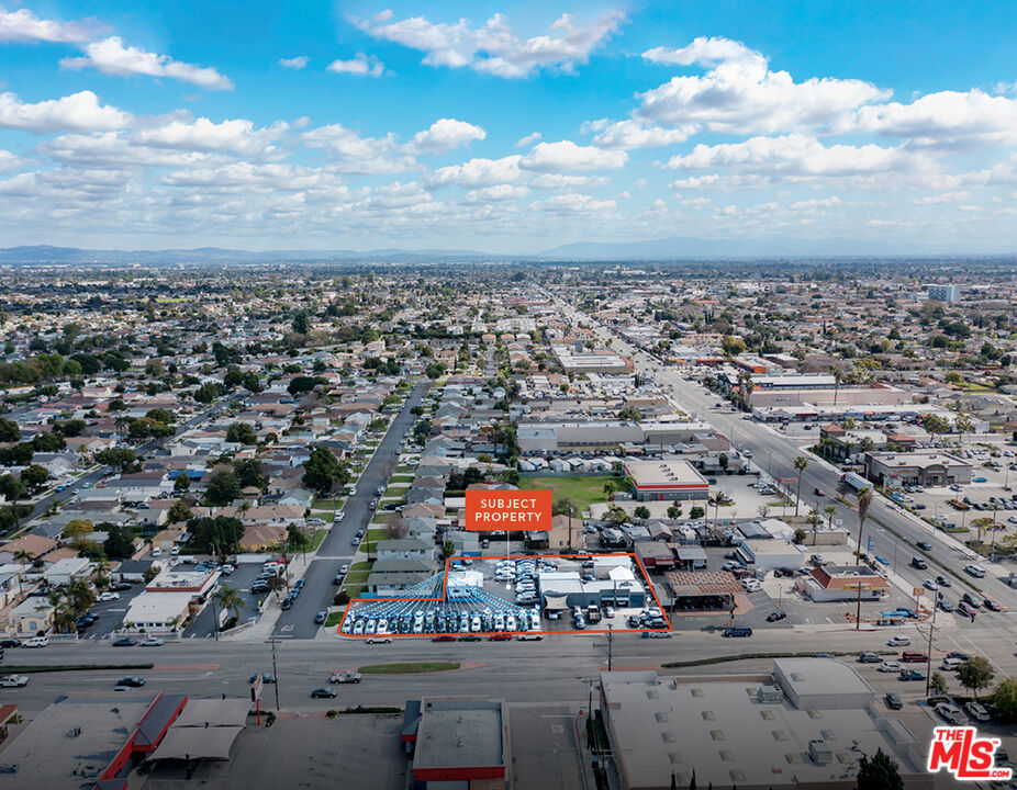 15804 Lakewood Boulevard Property Photo 1