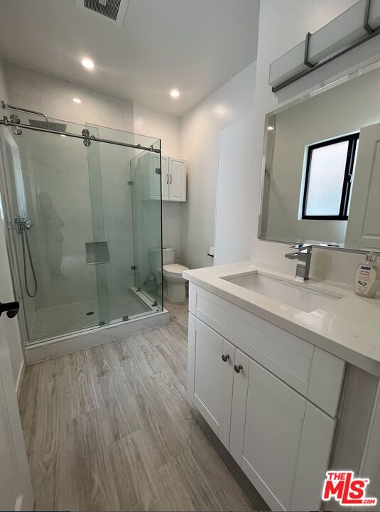 913 Hilldale Avenue 2 Property Photo 14