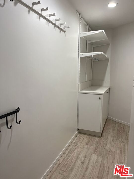 913 Hilldale Avenue 2 Property Photo 23