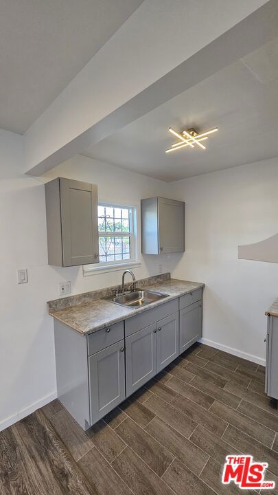 138 138 1/4 W 99th Street 138 1/4 Property Photo 3