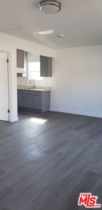 138 138 1/4 W 99th Street 138 1/4 Property Photo 6