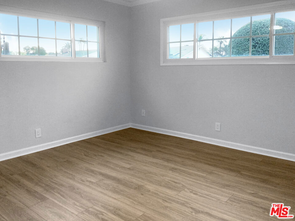 19531 E Dexter Street Property Photo 5