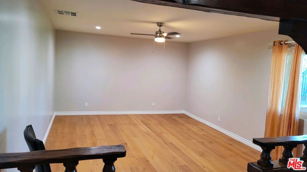 7904 Mason Avenue Property Photo 4
