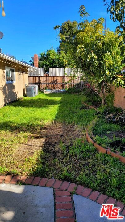 7904 Mason Avenue Property Photo 20