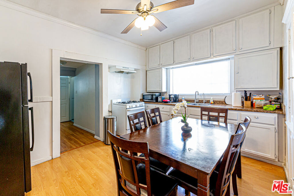 1717 Crenshaw Boulevard Property Photo 8