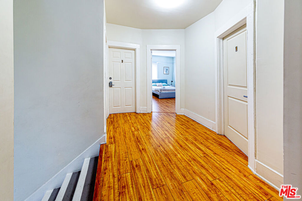 1717 Crenshaw Boulevard Property Photo 13