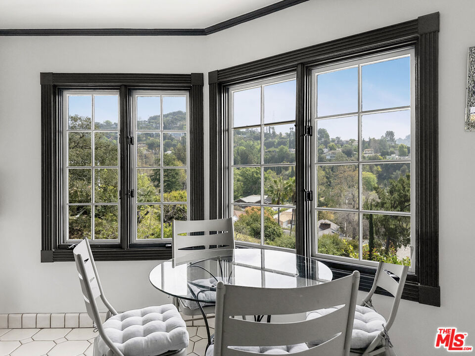 3537 Berry Drive Property Photo 12