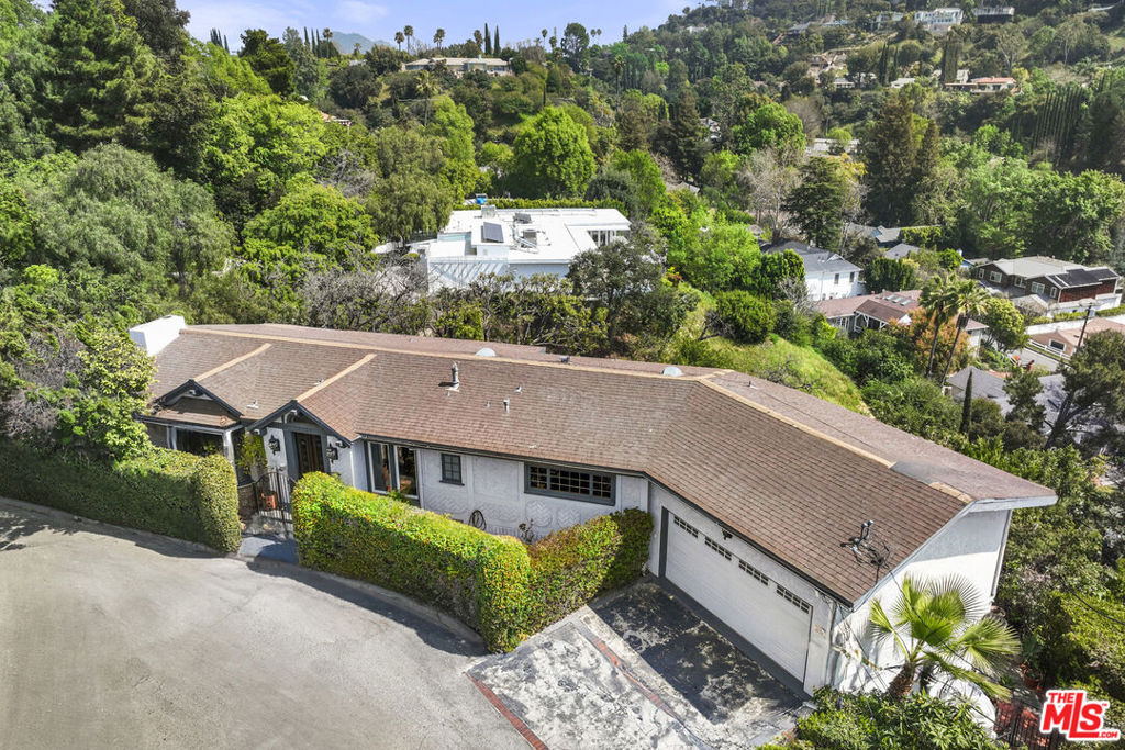 3537 Berry Drive Property Photo 31