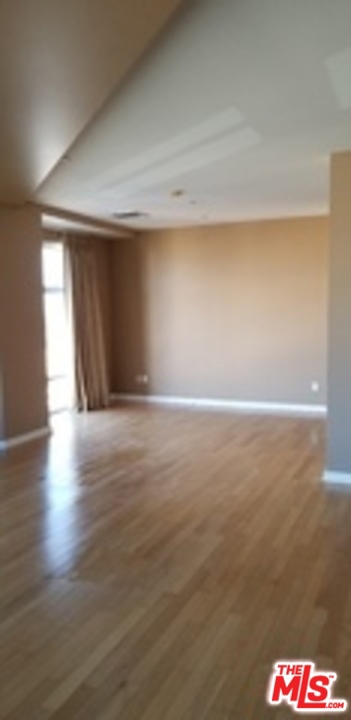 801 S Grand Avenue 2107 Property Photo 6