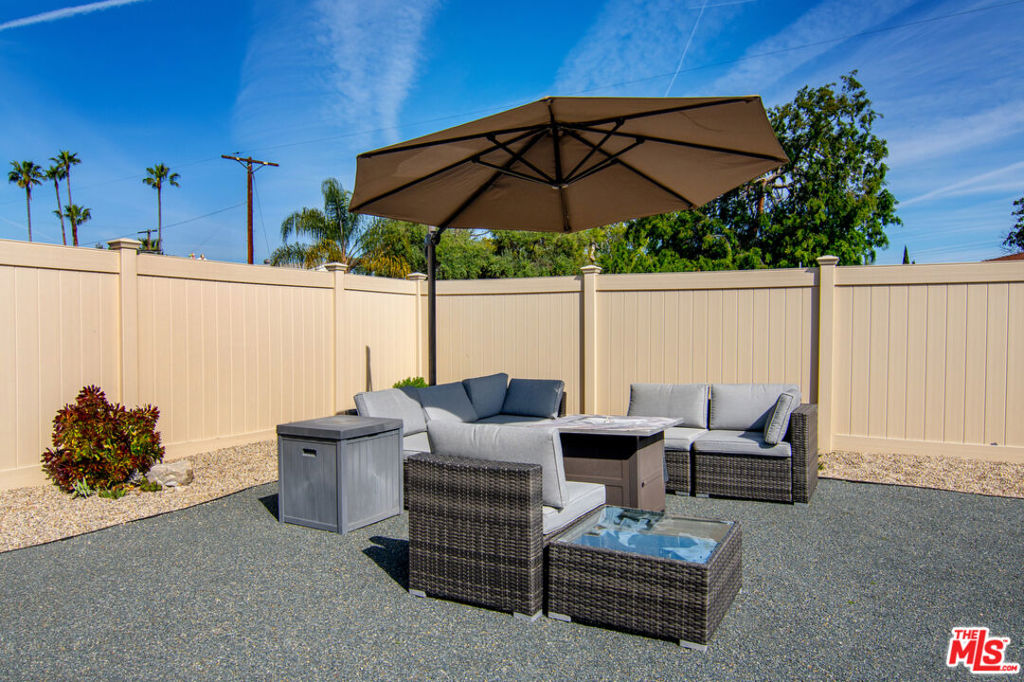 11222 Sylvan Street Property Photo 52