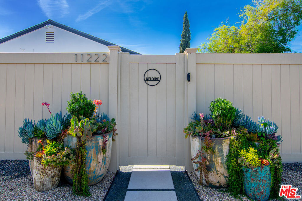 11222 Sylvan Street Property Photo 64