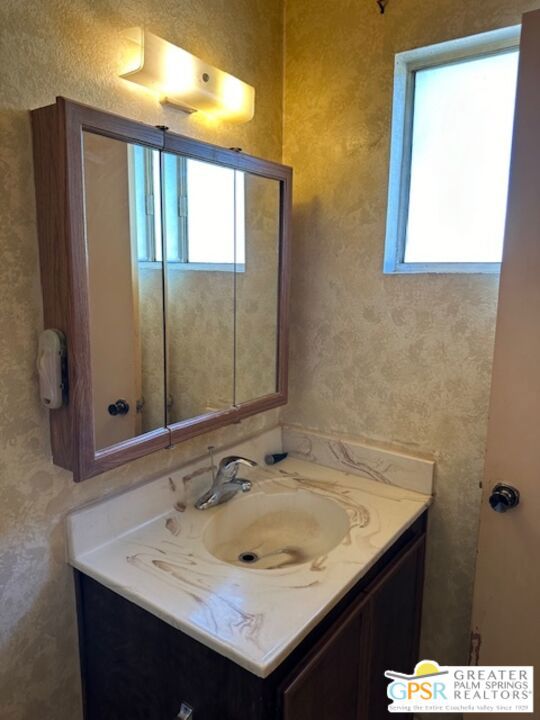2435 E Wayne Road Property Photo 17