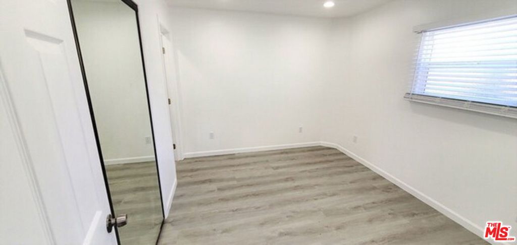 1224 21st Street A Property Photo 11