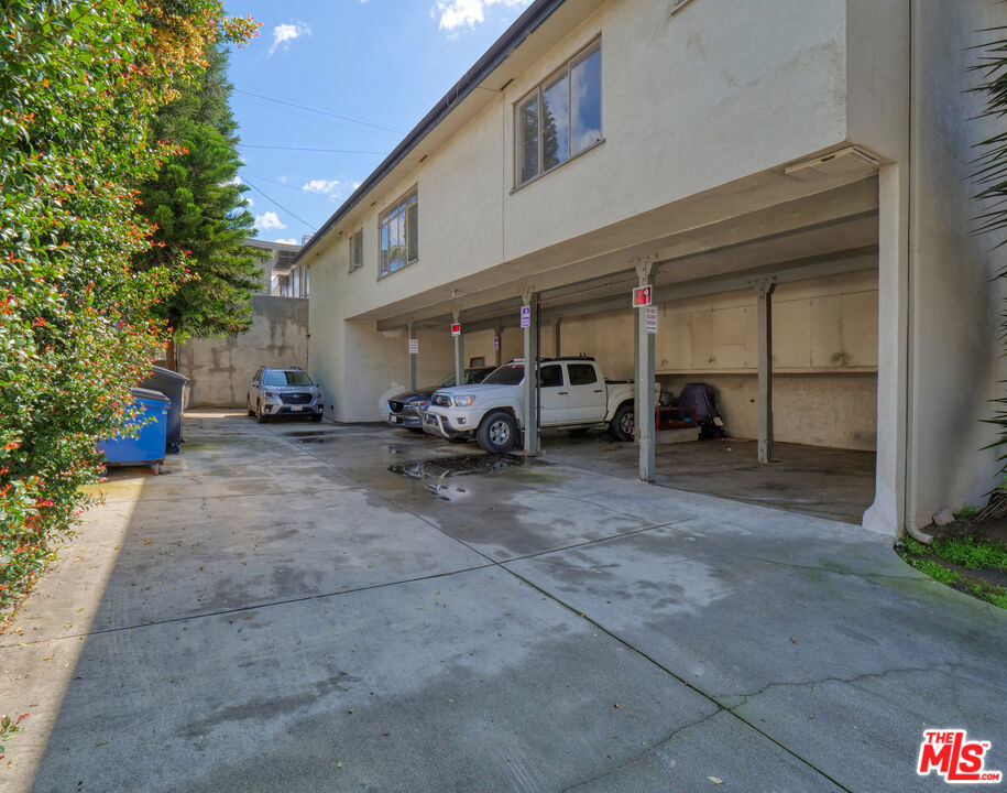 3280 Provon Lane Property Photo 6