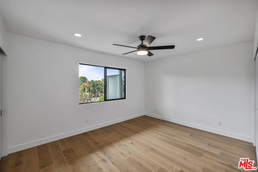 1805 Mackinnon Avenue Property Photo 18