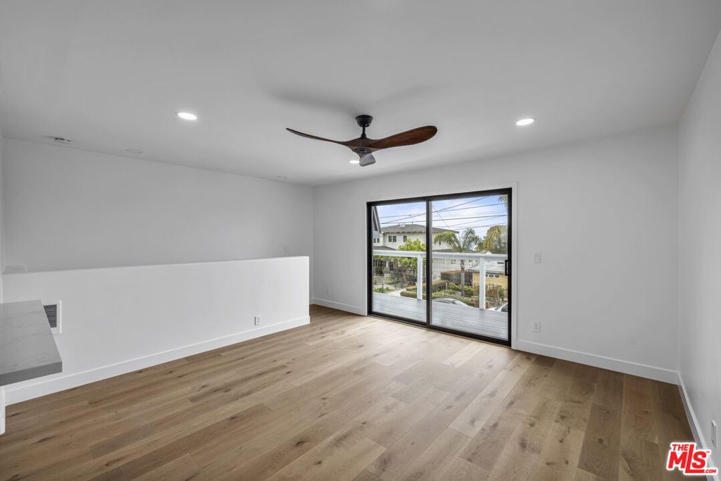 1805 Mackinnon Avenue Property Photo 23