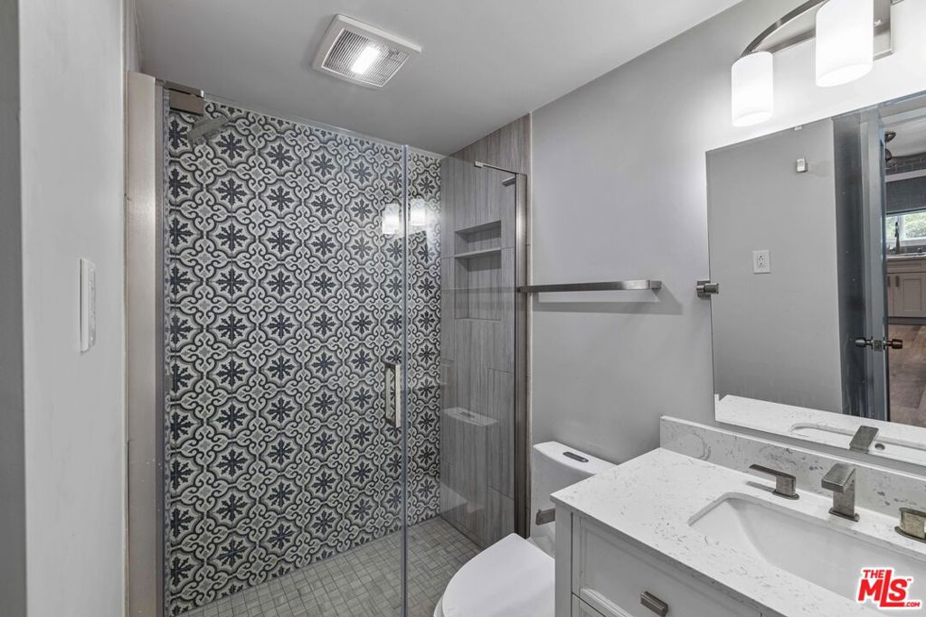 1805 Mackinnon Avenue Property Photo 28