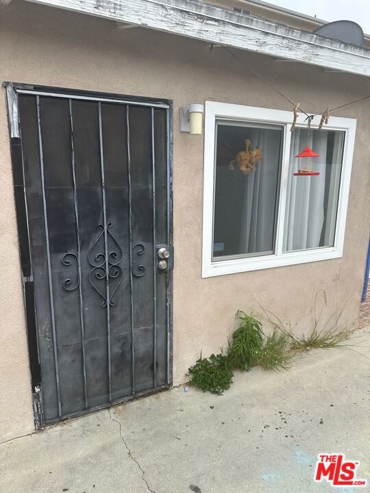 1617 W 224th Street Property Photo 9