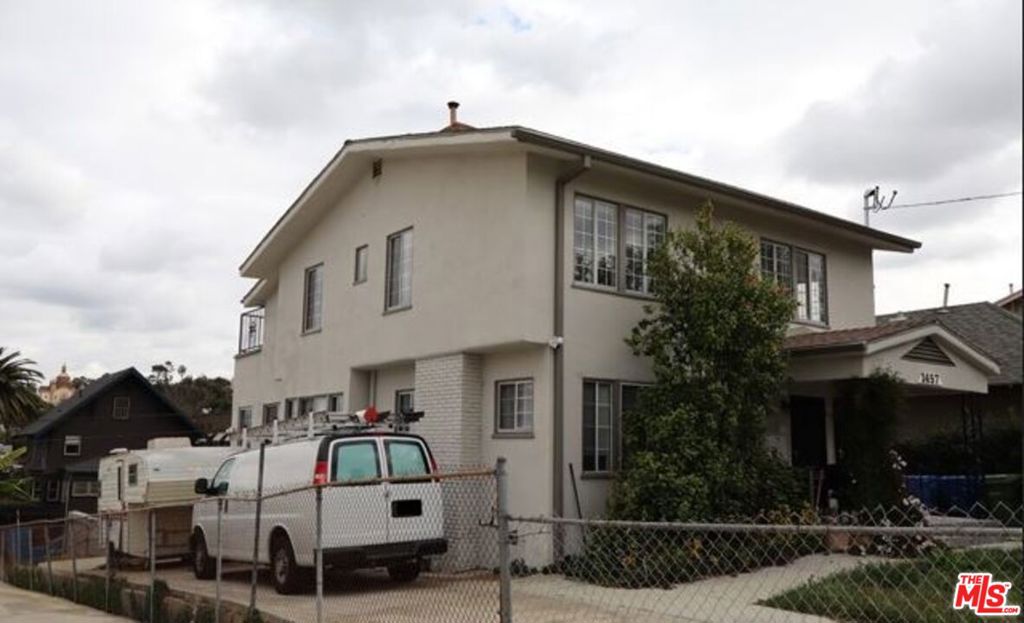 1457 Allison Avenue Property Photo 2