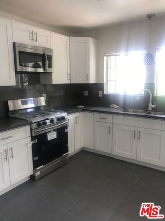 1457 Allison Avenue Property Photo 4