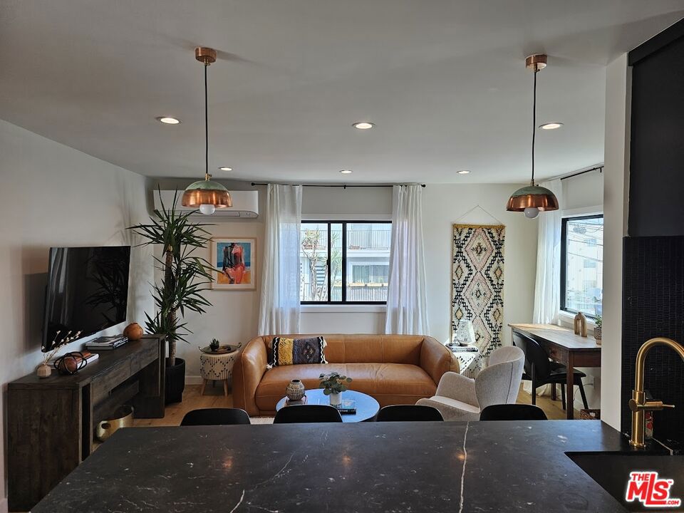 17 Sunset Avenue 4 Property Photo 16
