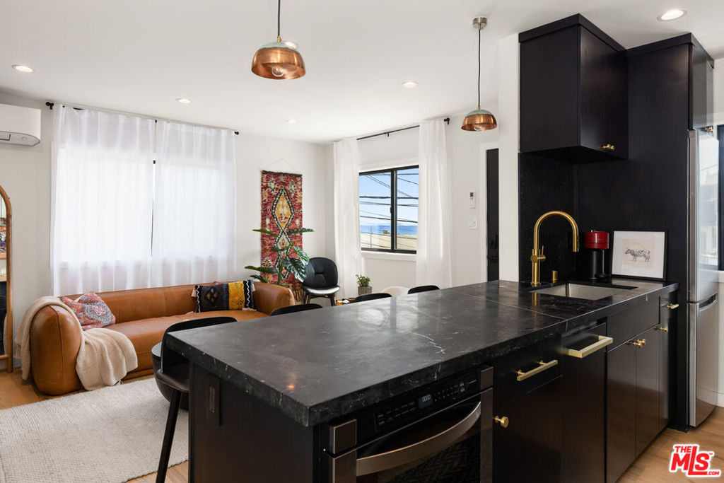 17 Sunset Avenue 4 Property Photo 25